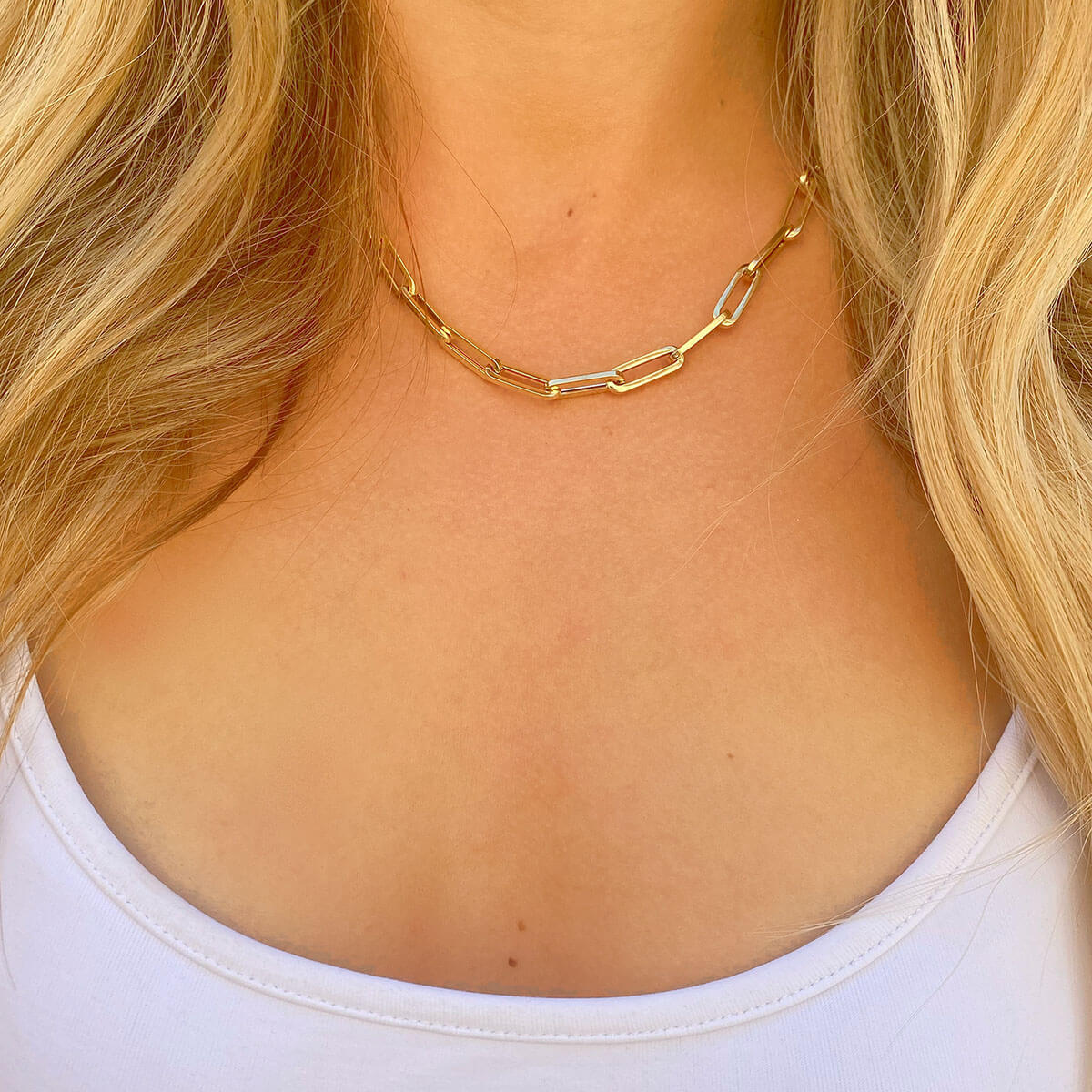 14K Grand Paperclip Chain - Image 5