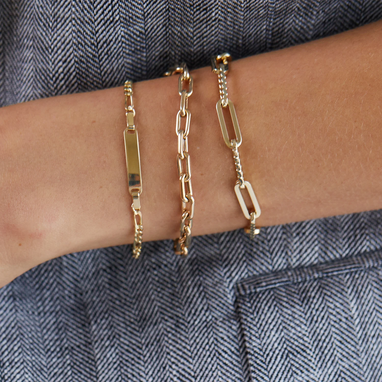 14K Twist Link Paperclip Chain Bracelet - Image 3
