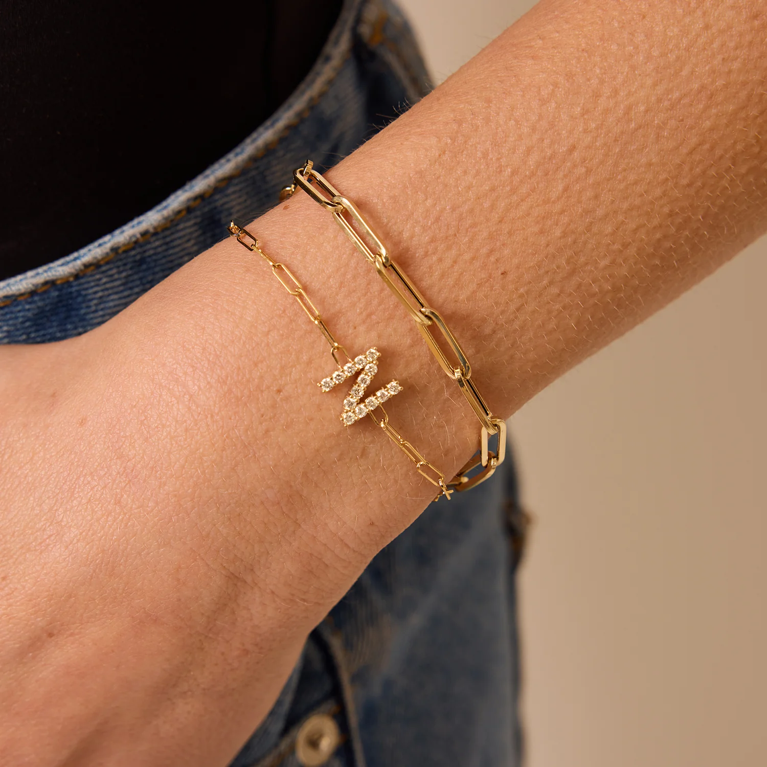 Grand Initial Paperclip Bracelet - Image 5