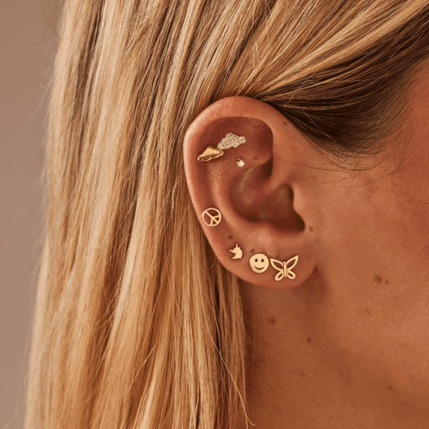 Unicorn Stud Earrings - Image 4